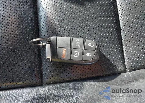 2015 Jeep Grand Cherokee Overland from USA, damaged, VIN 1C4RJFCG9FC941177